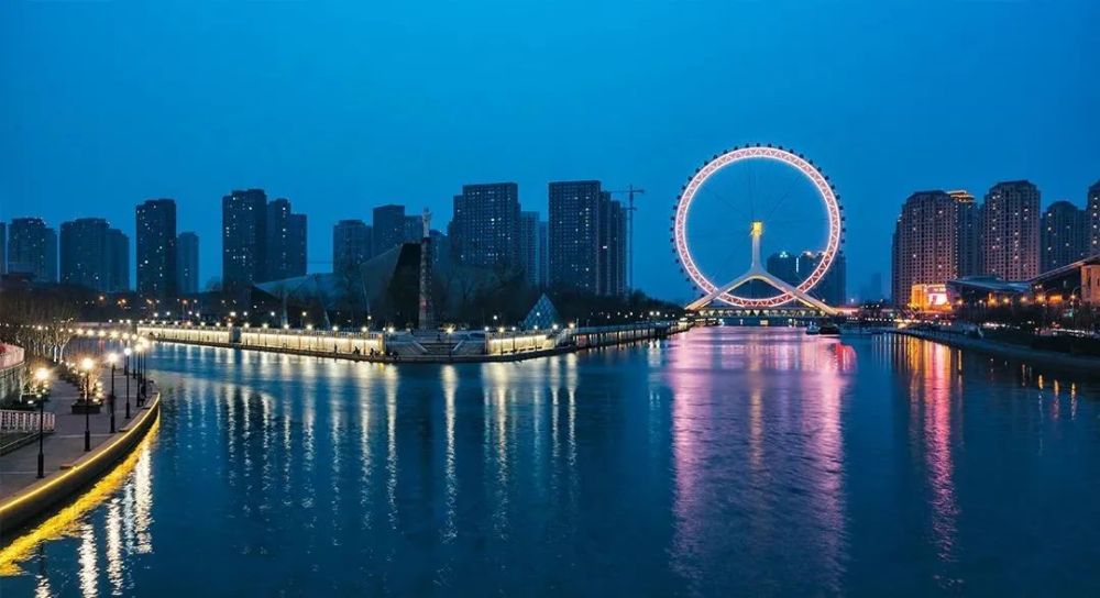 天津,友情、家庭与爱的温馨日常故事