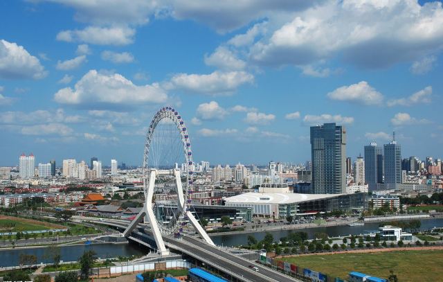 天津,友情、家庭与爱的温馨日常故事